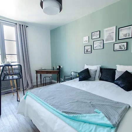 Bed & Breakfast Le Logis Martin *