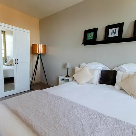 Bed & Breakfast Le Logis Martin *