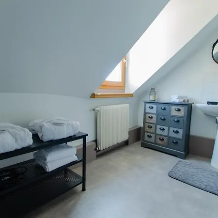 Le Logis Martin Bed & Breakfast *